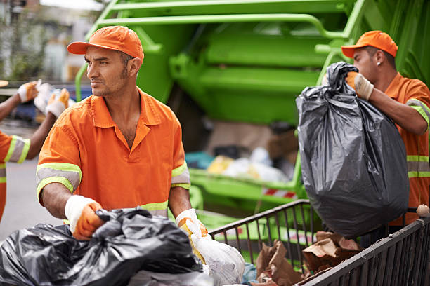 Best Property Management Cleanouts  in Von Ormy, TX